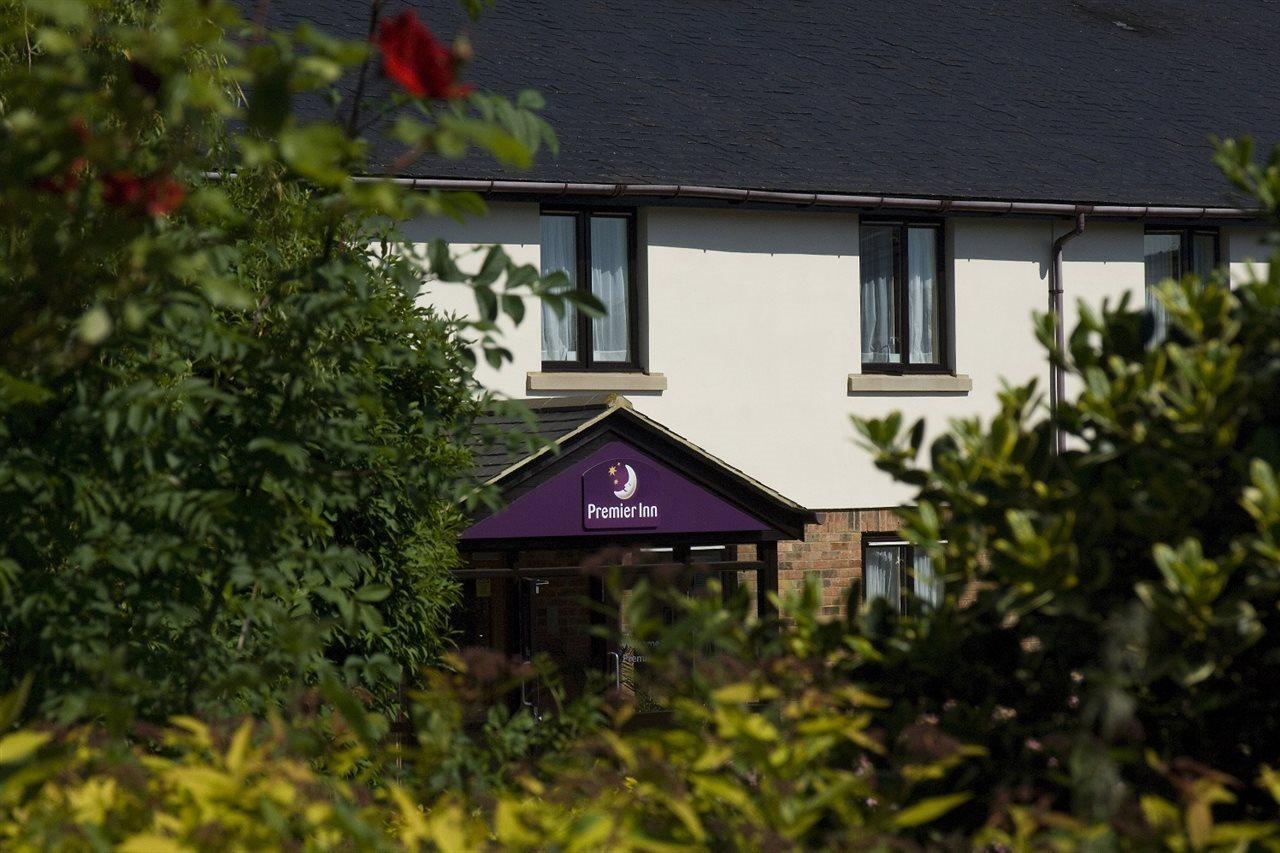 Premier Inn Premier Inn Silverstone Syresham Ngoại thất bức ảnh