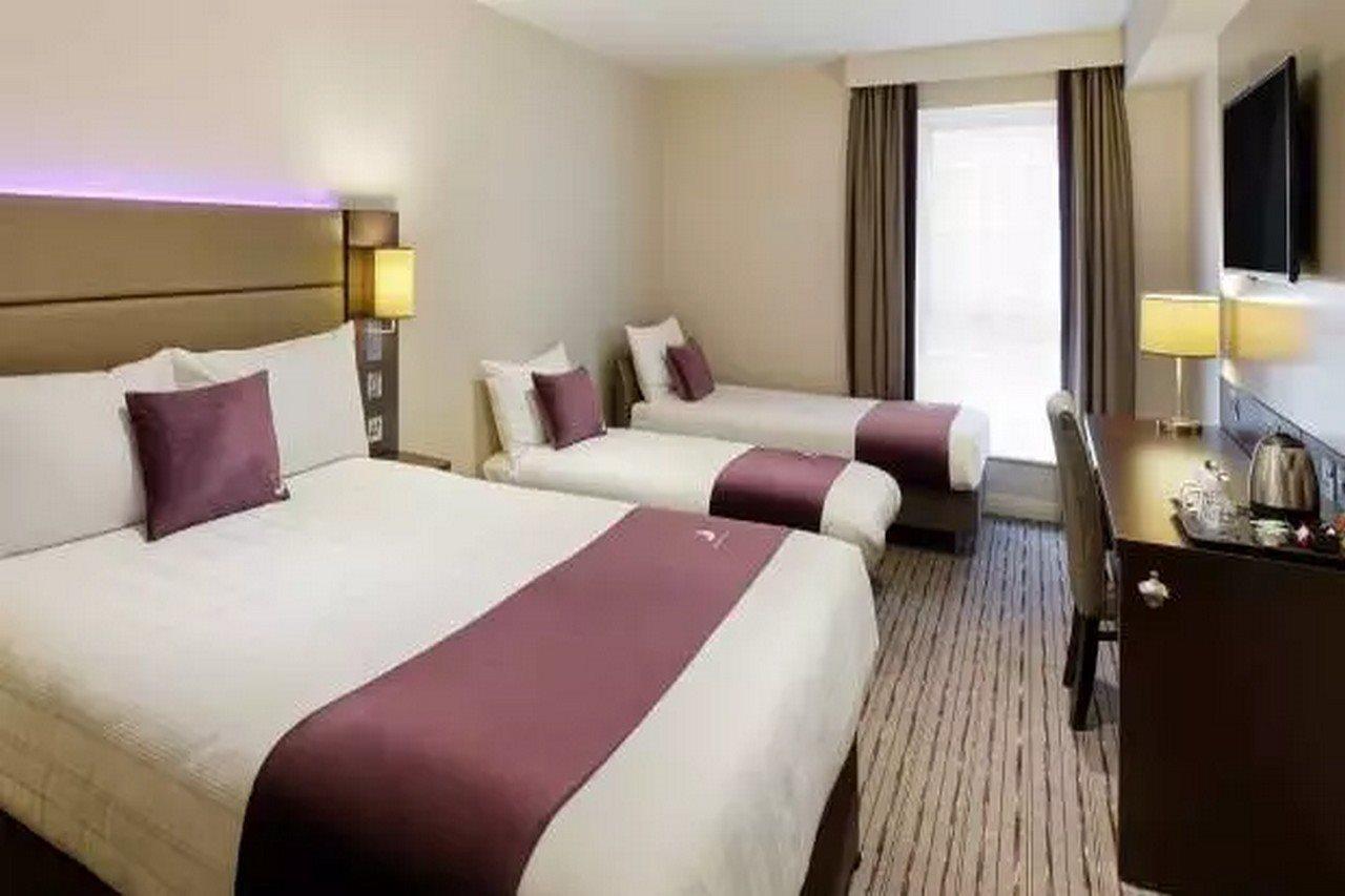Premier Inn Premier Inn Silverstone Syresham Ngoại thất bức ảnh