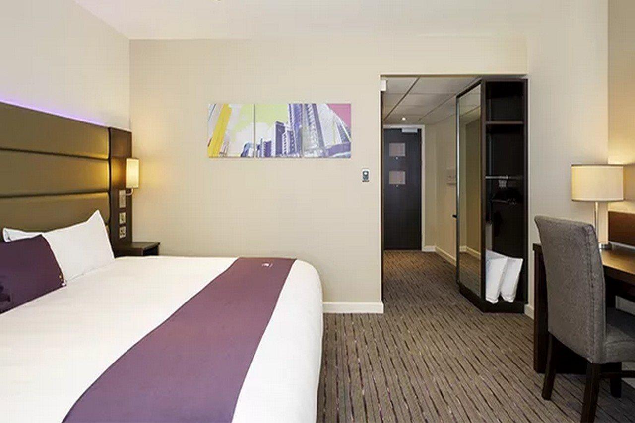 Premier Inn Premier Inn Silverstone Syresham Ngoại thất bức ảnh