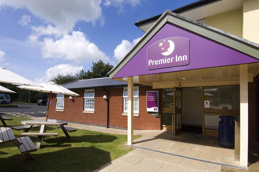 Premier Inn Premier Inn Silverstone Syresham Ngoại thất bức ảnh