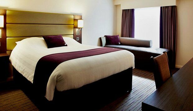 Premier Inn Premier Inn Silverstone Syresham Ngoại thất bức ảnh